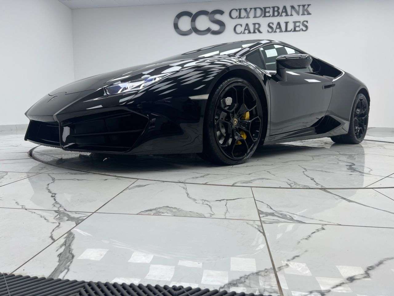 2017 LAMBORGHINI HURACAN 2017 LAMBORGHINI HURACAN