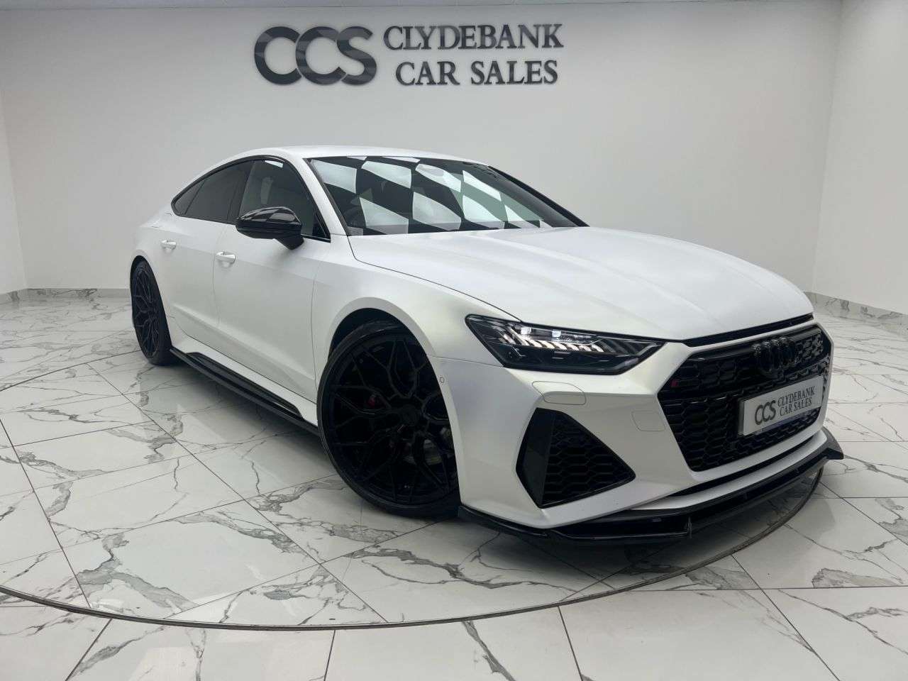 A 2021 AUDI RS7 4.0 TFSI V8 Carbon Black Sportback 5dr Petrol Tiptronic quattro Euro 6 (s/s A 2021 AUDI RS7 4.0 TFSI V8 Carbon Black Sportback 5dr Petrol Tiptronic quattro Euro 6 (s/s
