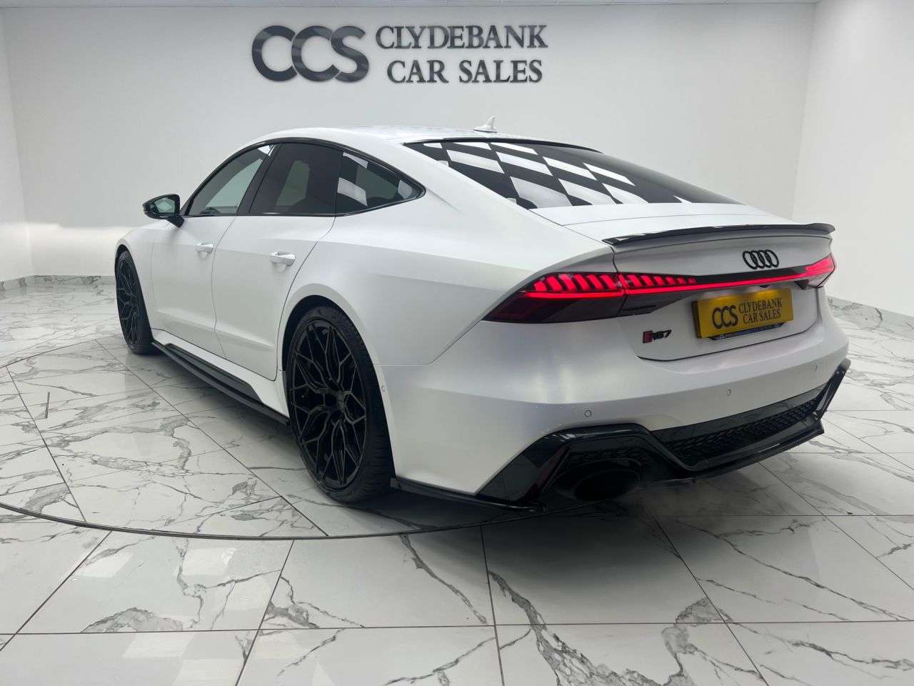 2021 AUDI RS7 2021 AUDI RS7