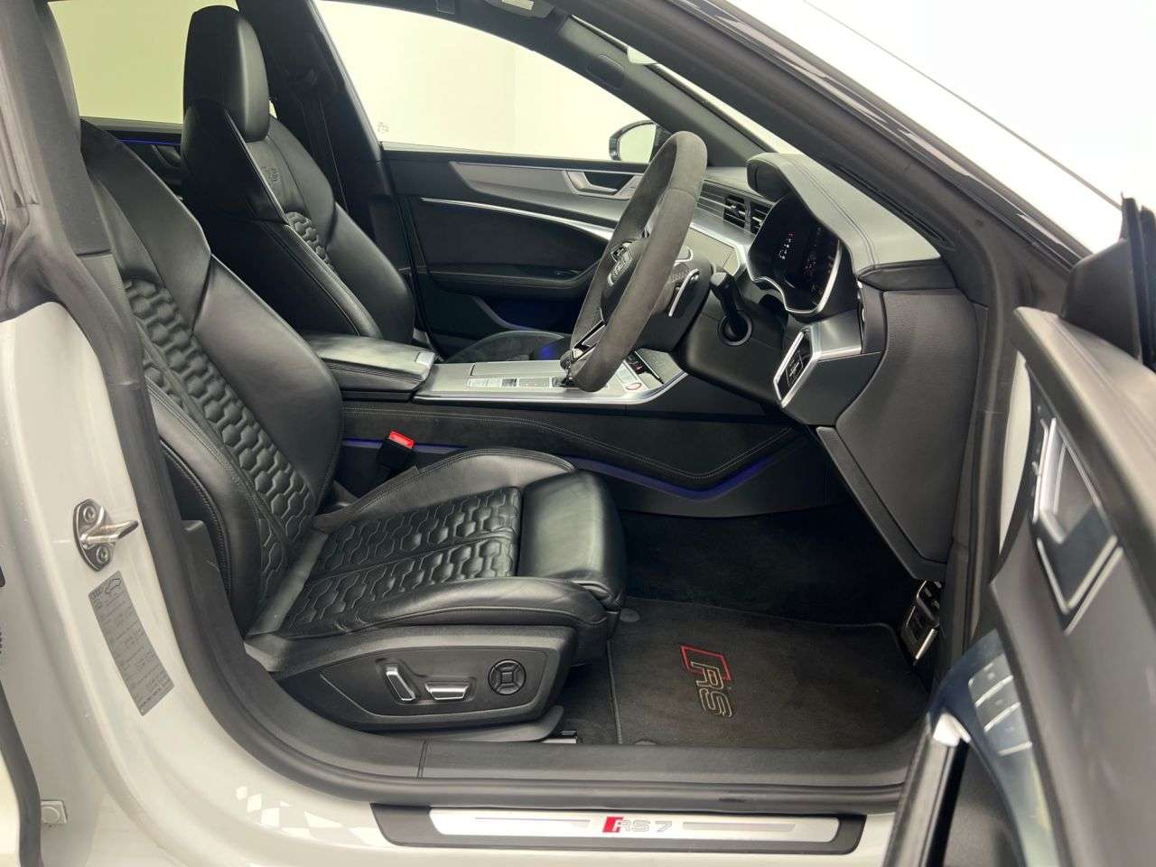 2021 AUDI RS7 2021 AUDI RS7