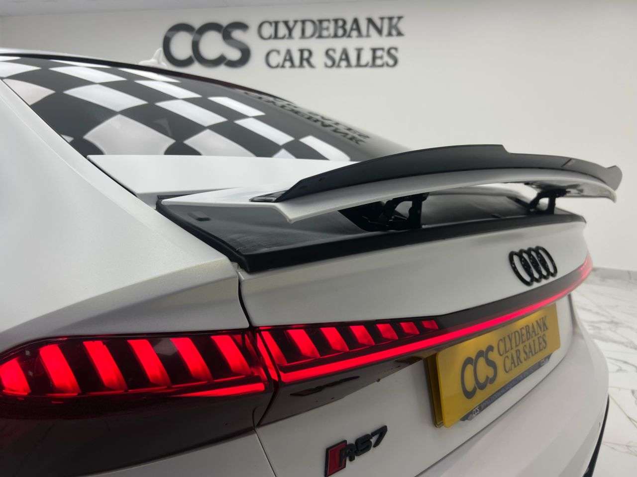 2021 AUDI RS7 2021 AUDI RS7