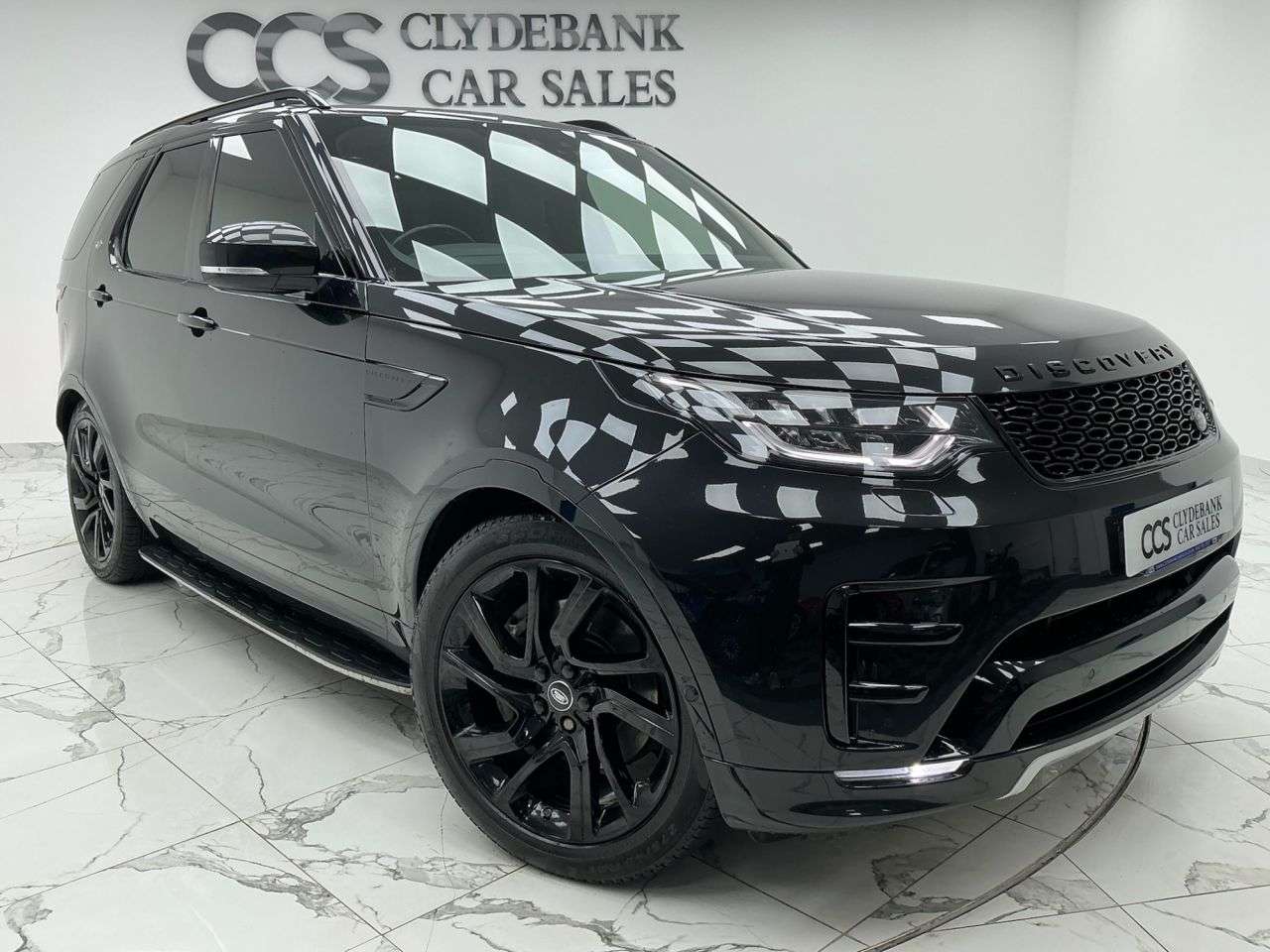 A 2020 LAND ROVER DISCOVERY 3.0 SD V6 Landmark Edition SUV 5dr Diesel Auto 4WD Euro 6 (s/s) (306 ps) La A 2020 LAND ROVER DISCOVERY 3.0 SD V6 Landmark Edition SUV 5dr Diesel Auto 4WD Euro 6 (s/s) (306 ps) La