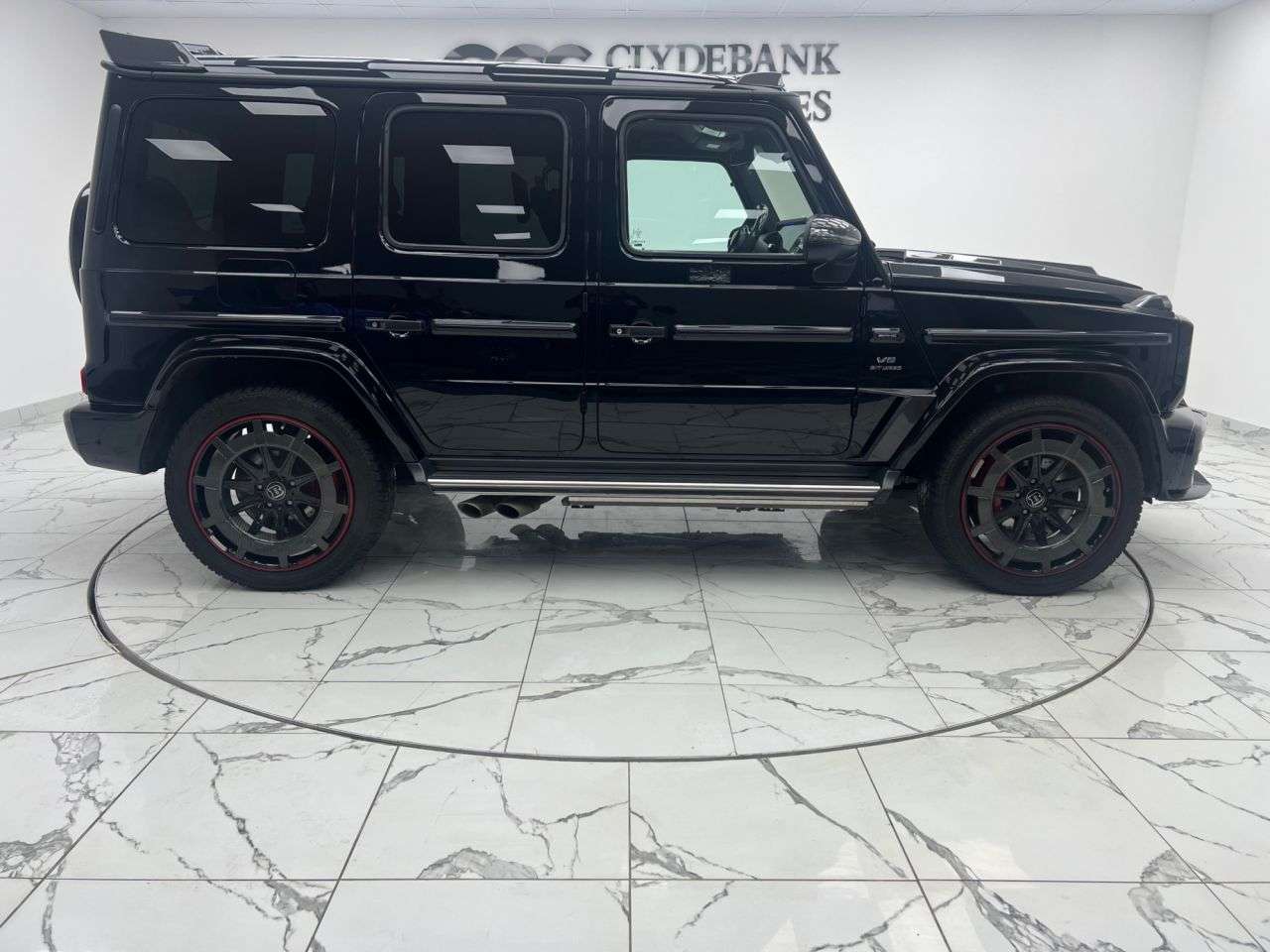 A 2022 MERCEDES-BENZ G-CLASS 4.0 G63 V8 BiTurbo AMG Carbon Edition SUV 5dr Petrol SpdS+9GT 4MATIC Euro 6 A 2022 MERCEDES-BENZ G-CLASS 4.0 G63 V8 BiTurbo AMG Carbon Edition SUV 5dr Petrol SpdS+9GT 4MATIC Euro 6