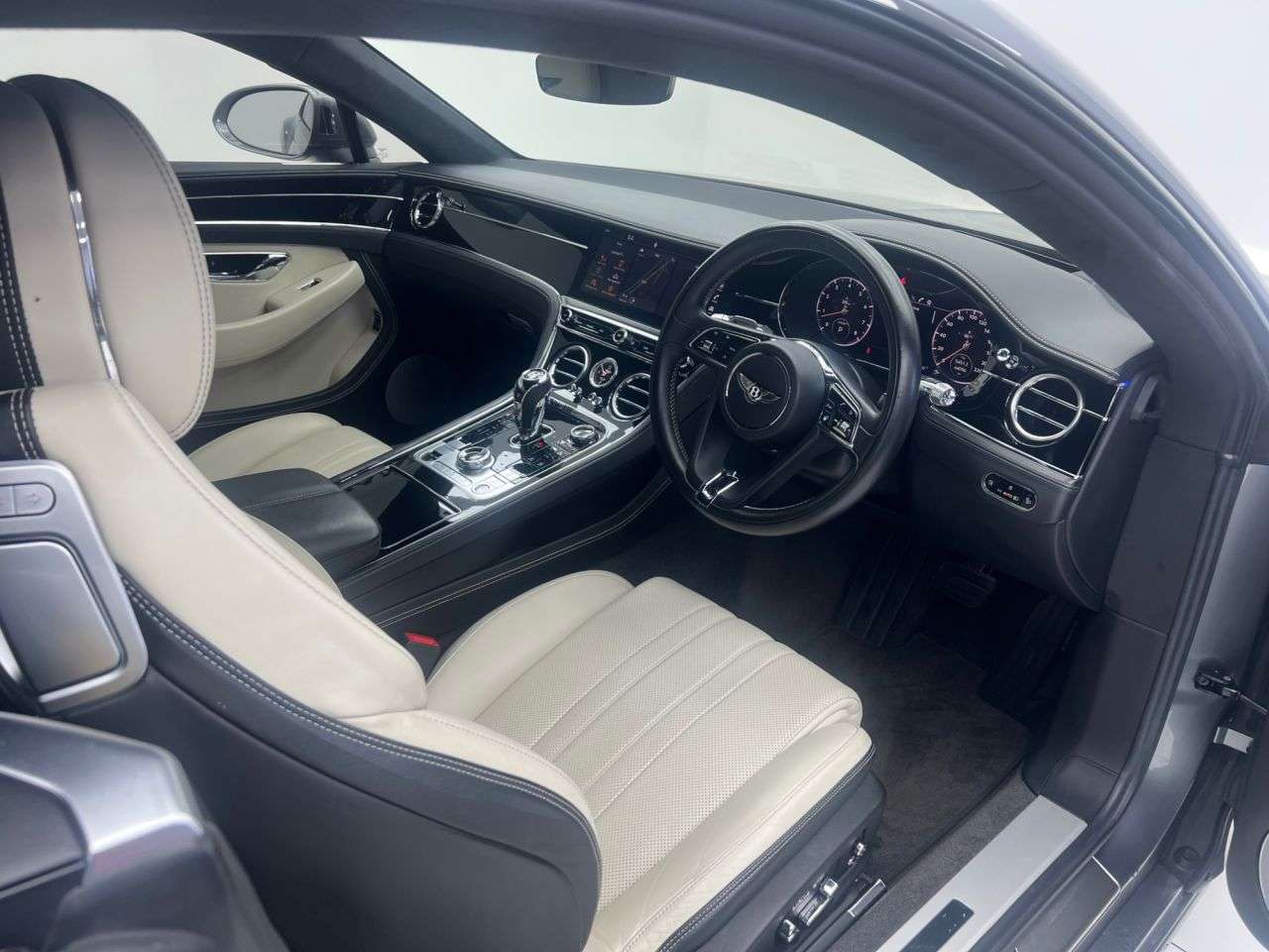 2019 BENTLEY CONTINENTAL 2019 BENTLEY CONTINENTAL