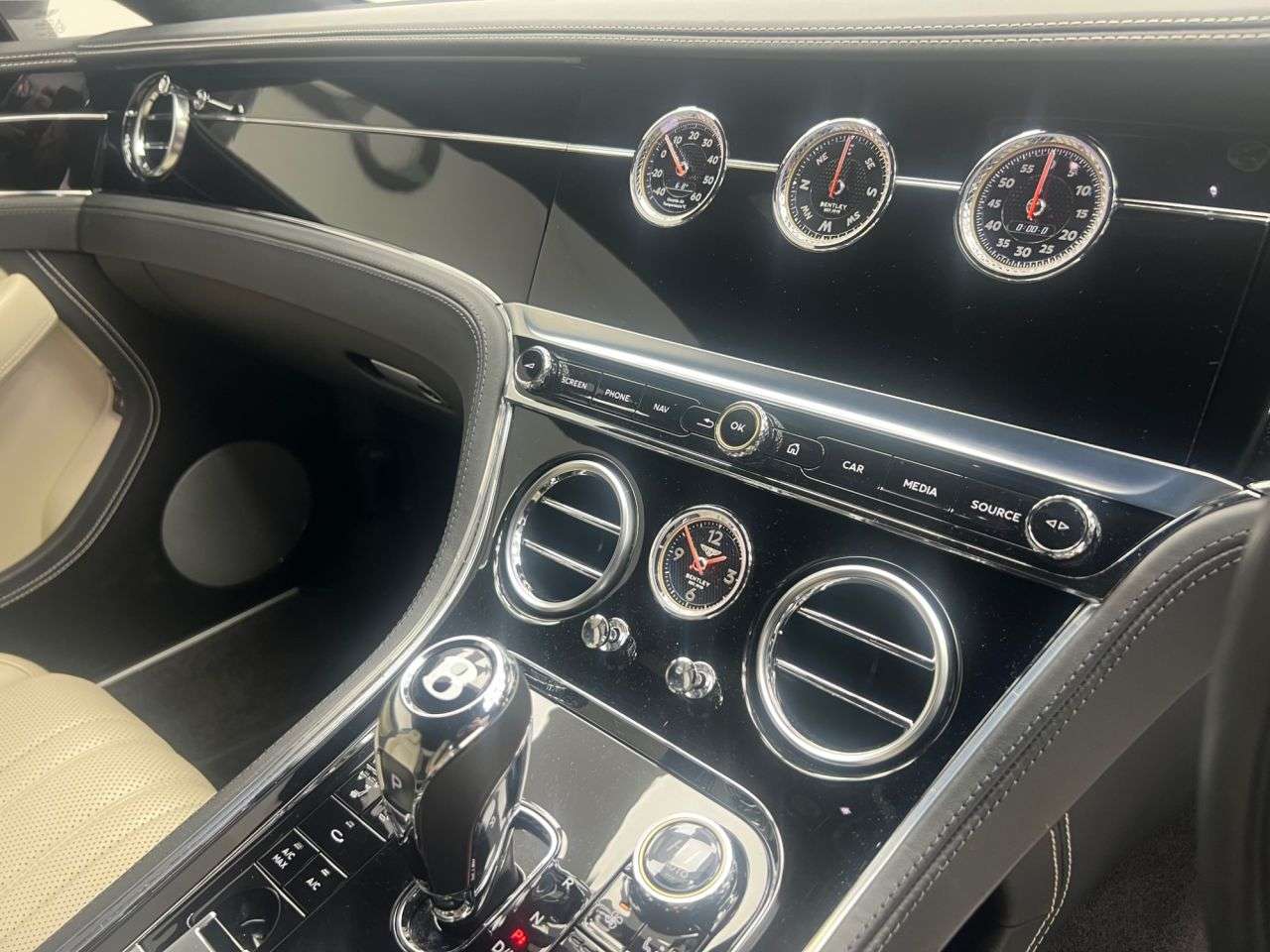 2019 BENTLEY CONTINENTAL 2019 BENTLEY CONTINENTAL