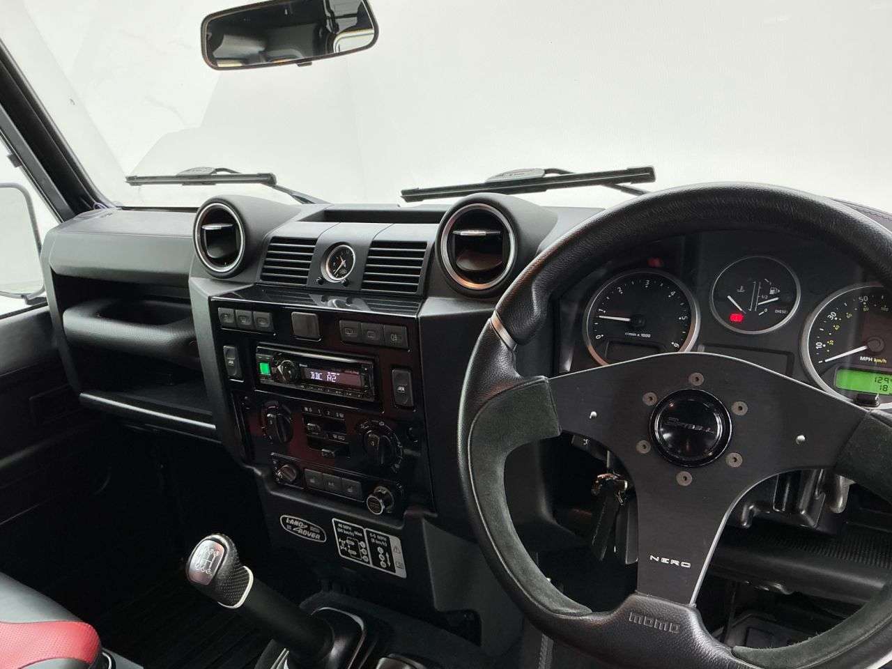 2016 LAND ROVER DEFENDER 2016 LAND ROVER DEFENDER