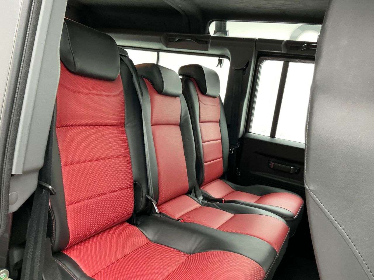 2016 LAND ROVER DEFENDER 2016 LAND ROVER DEFENDER