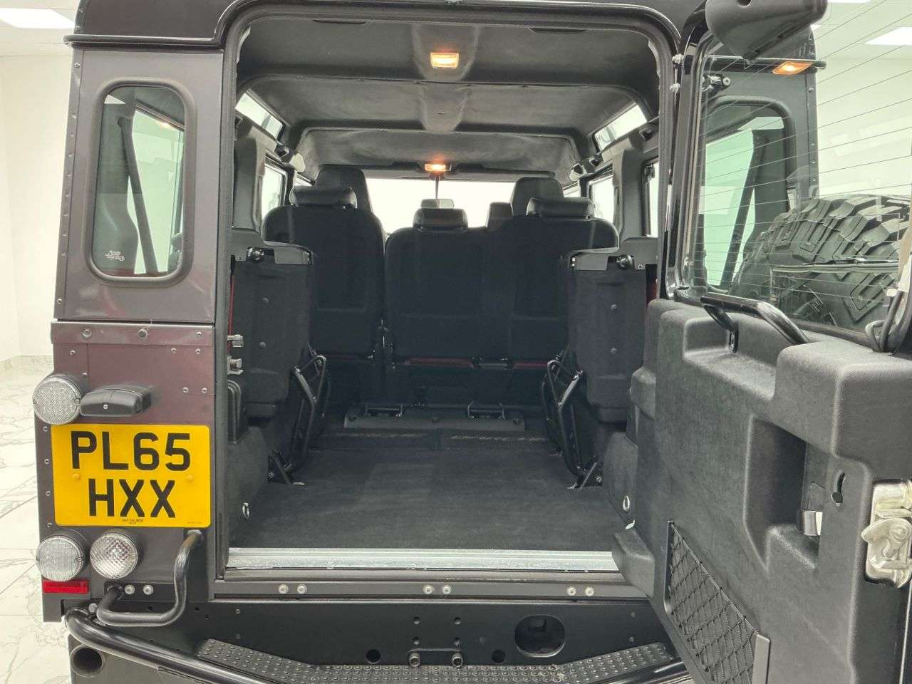 2016 LAND ROVER DEFENDER 2016 LAND ROVER DEFENDER