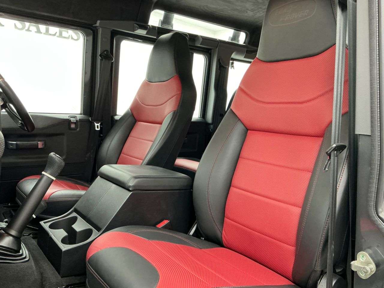 2016 LAND ROVER DEFENDER 2016 LAND ROVER DEFENDER