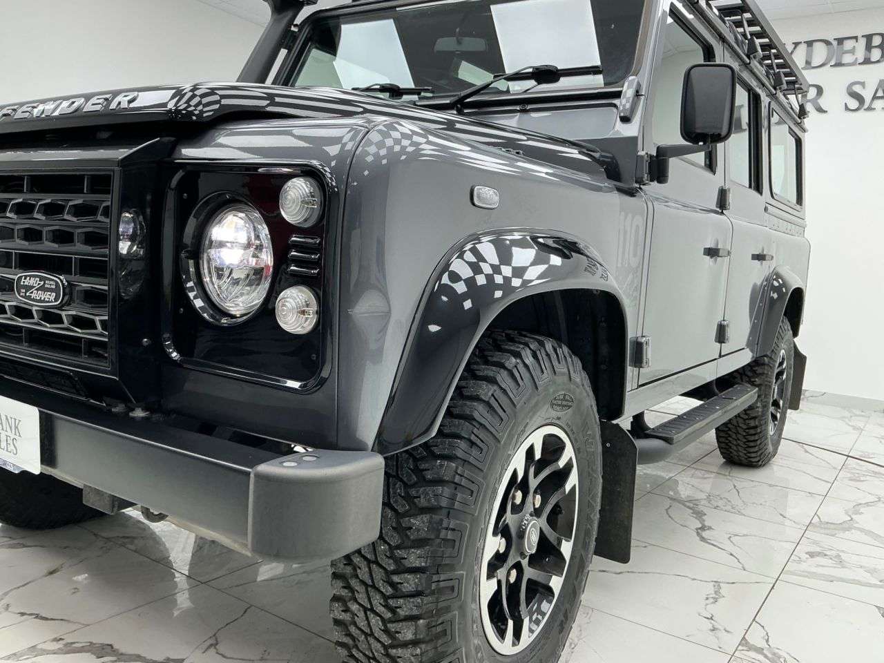 2016 LAND ROVER DEFENDER 2016 LAND ROVER DEFENDER