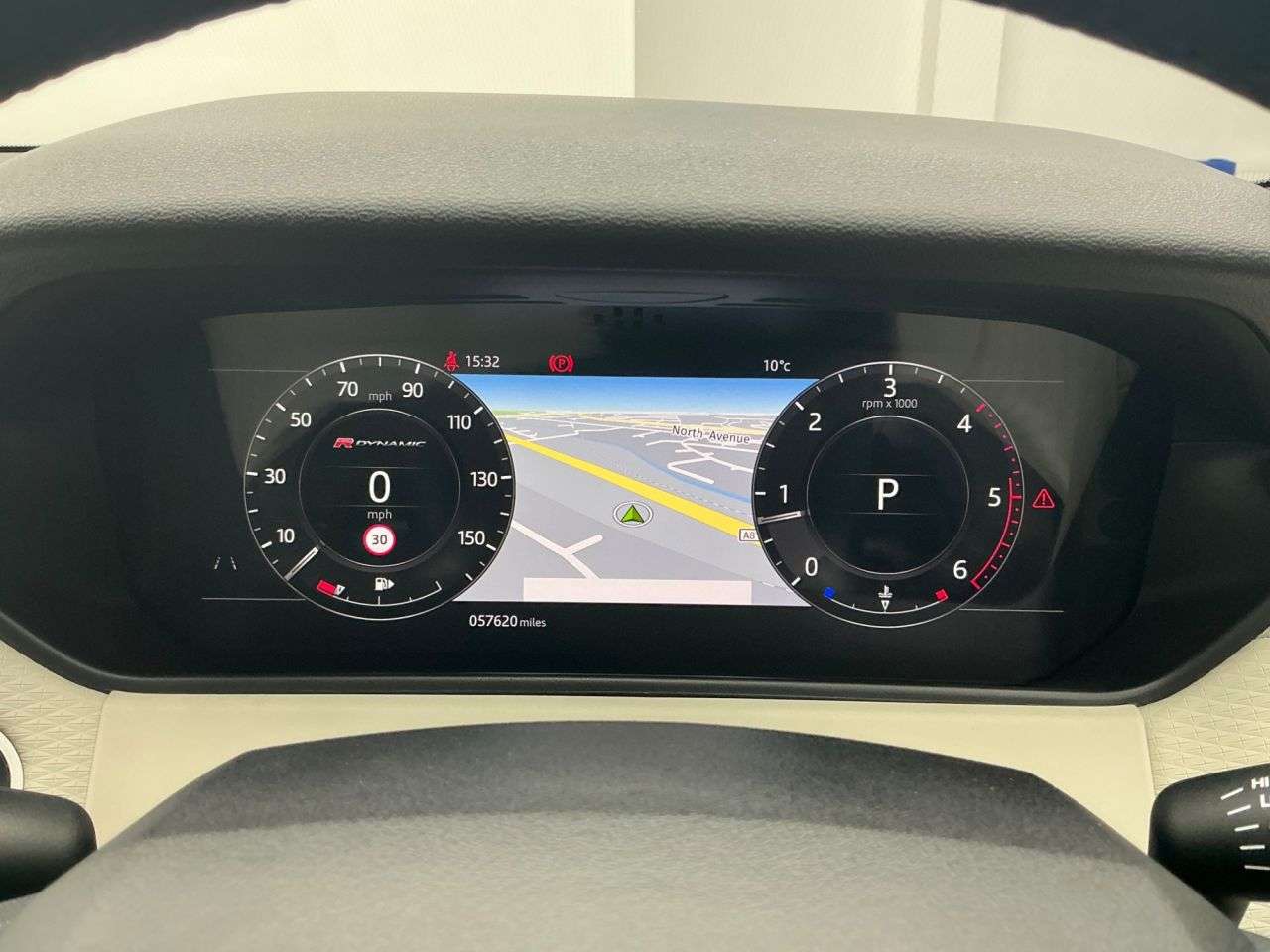 2017 LAND ROVER RANGE ROVER VELAR 2017 LAND ROVER RANGE ROVER VELAR