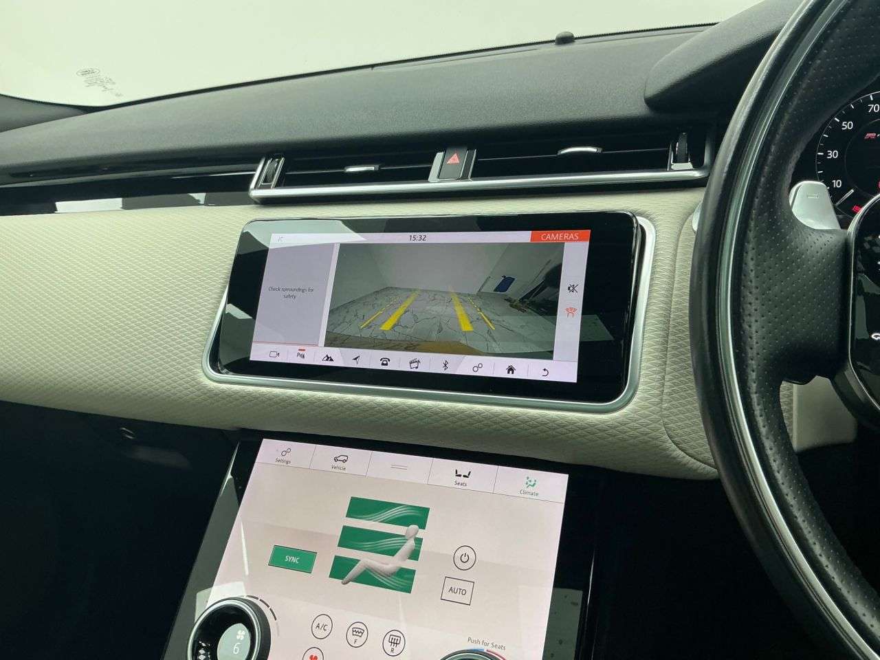 2017 LAND ROVER RANGE ROVER VELAR 2017 LAND ROVER RANGE ROVER VELAR