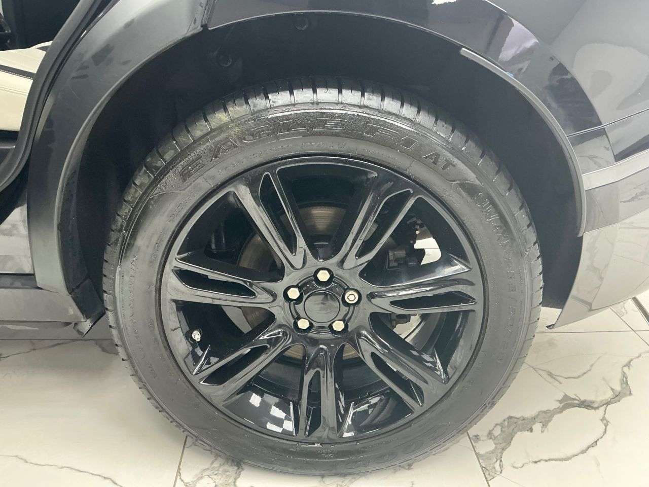 2017 LAND ROVER RANGE ROVER VELAR 2017 LAND ROVER RANGE ROVER VELAR