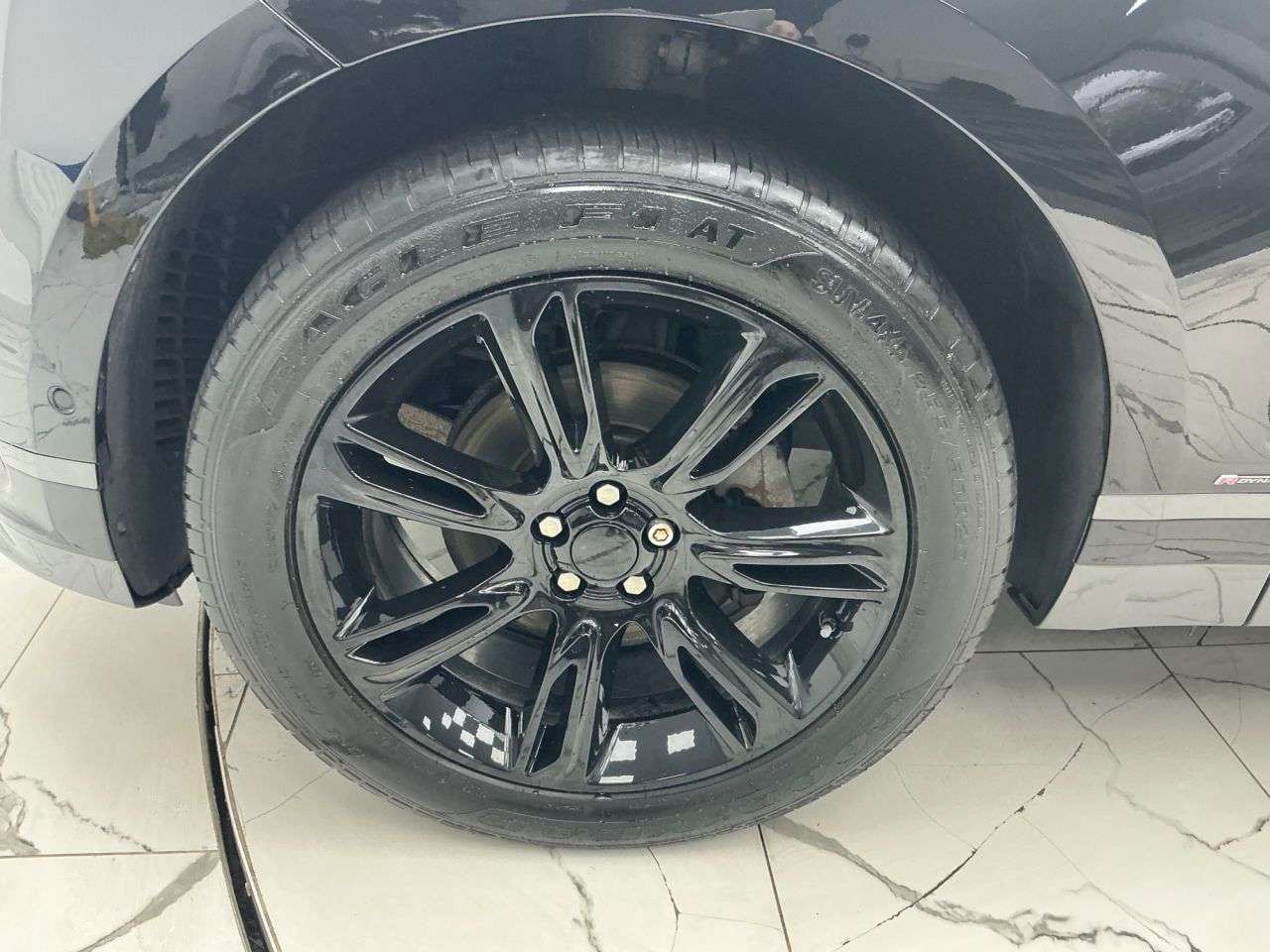 2017 LAND ROVER RANGE ROVER VELAR 2017 LAND ROVER RANGE ROVER VELAR