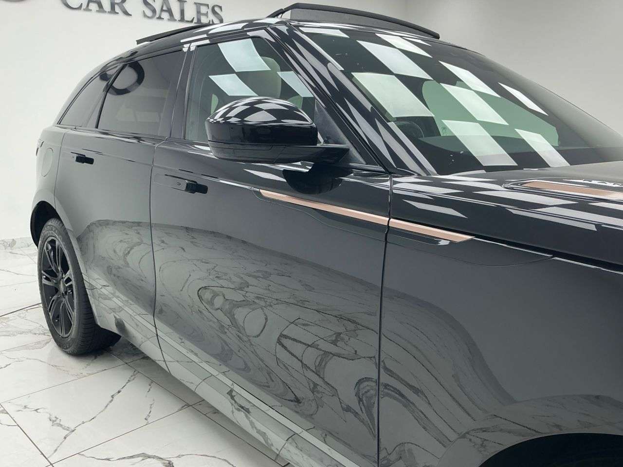 2017 LAND ROVER RANGE ROVER VELAR 2017 LAND ROVER RANGE ROVER VELAR