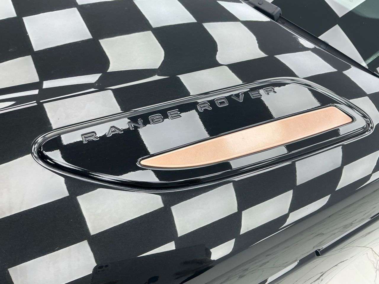 2017 LAND ROVER RANGE ROVER VELAR 2017 LAND ROVER RANGE ROVER VELAR