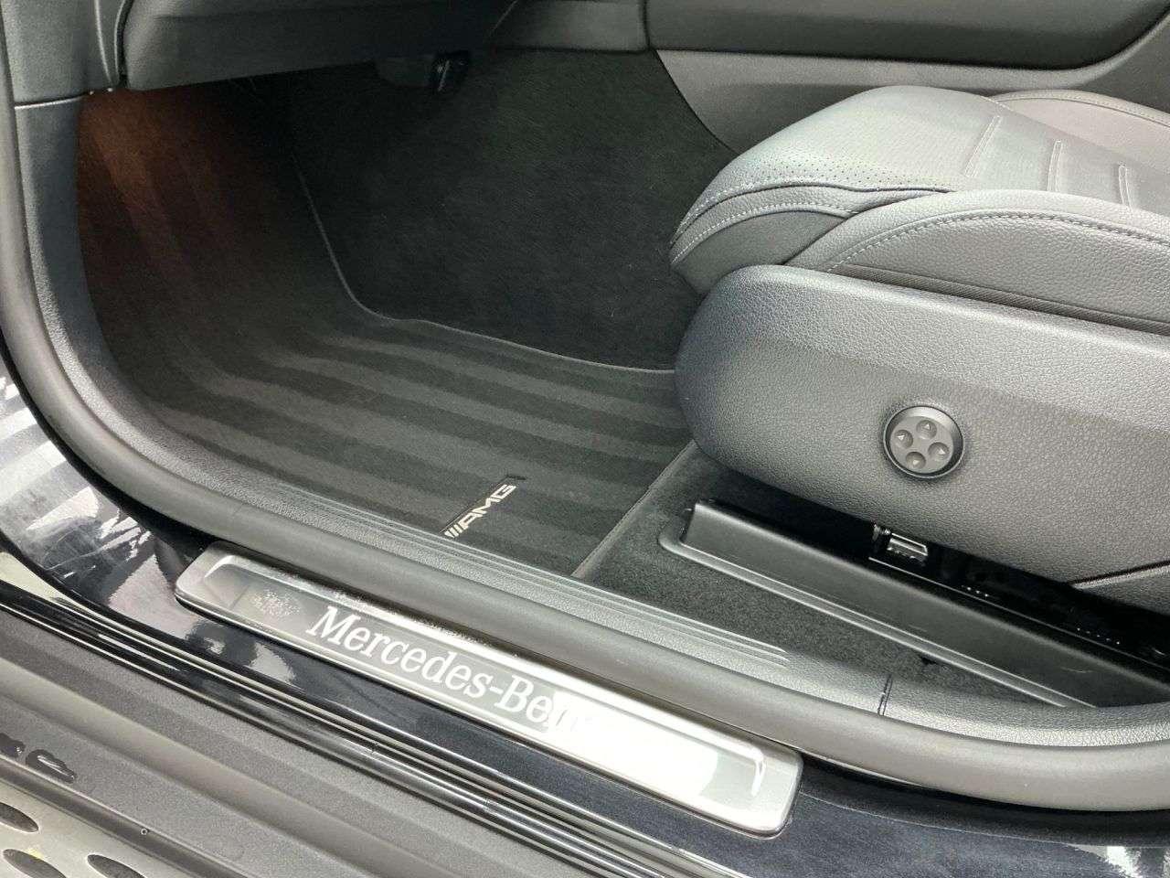 2025 MERCEDES-BENZ GLC 2025 MERCEDES-BENZ GLC