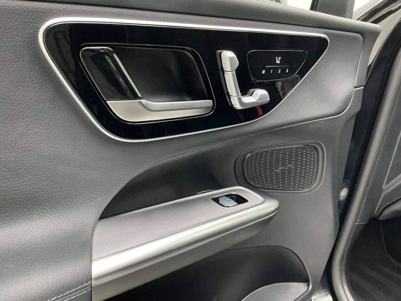 2025 MERCEDES-BENZ GLC 2025 MERCEDES-BENZ GLC