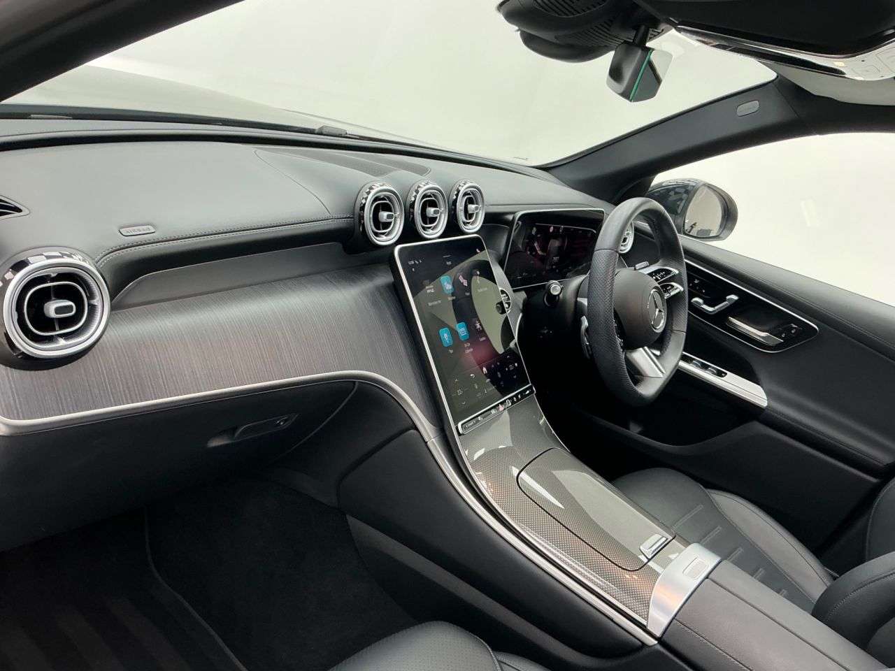 2025 MERCEDES-BENZ GLC 2025 MERCEDES-BENZ GLC