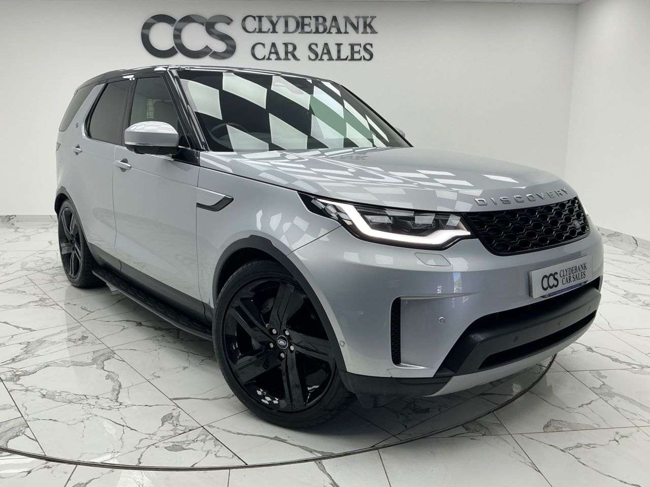 A 2023 LAND ROVER DISCOVERY 3.0 D300 MHEV SE commercial 5dr Diesel Auto 4WD Euro 6 (s/s) (300 ps) Full A 2023 LAND ROVER DISCOVERY 3.0 D300 MHEV SE commercial 5dr Diesel Auto 4WD Euro 6 (s/s) (300 ps) Full
