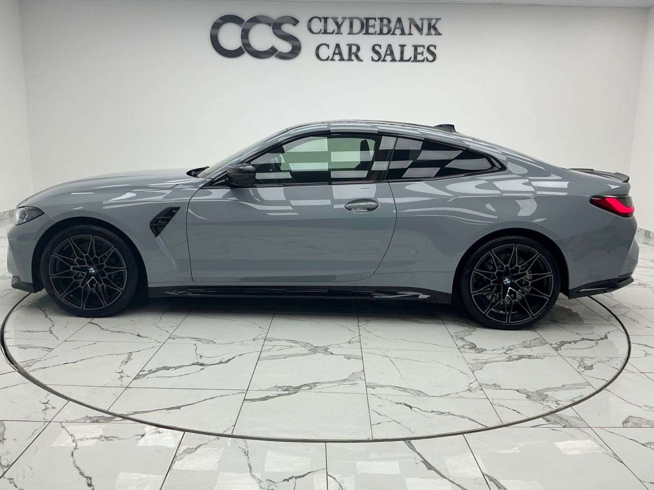 2023 BMW M4 2023 BMW M4