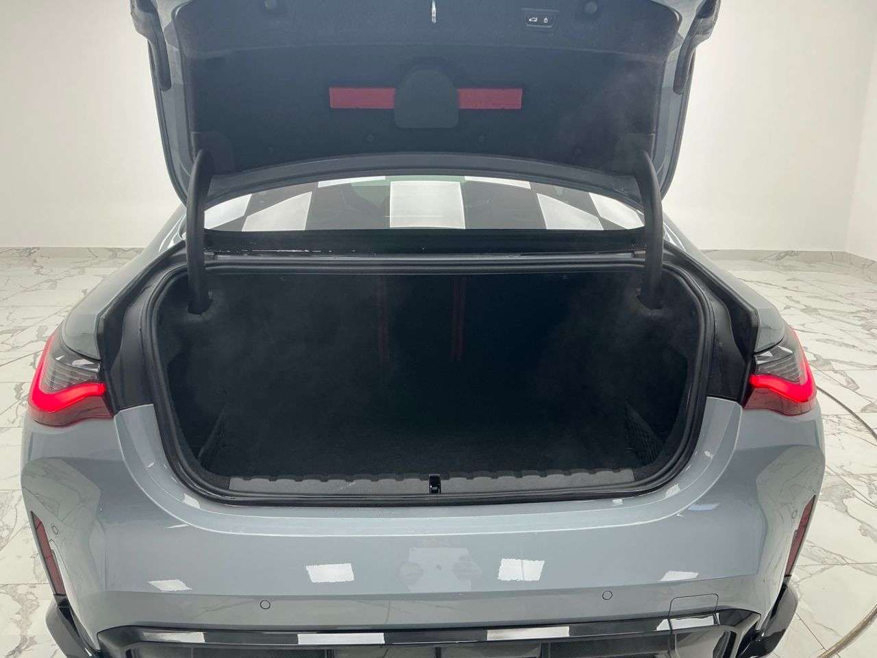 2023 BMW M4 2023 BMW M4