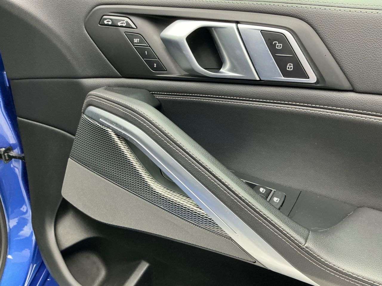 2020 BMW X6 2020 BMW X6