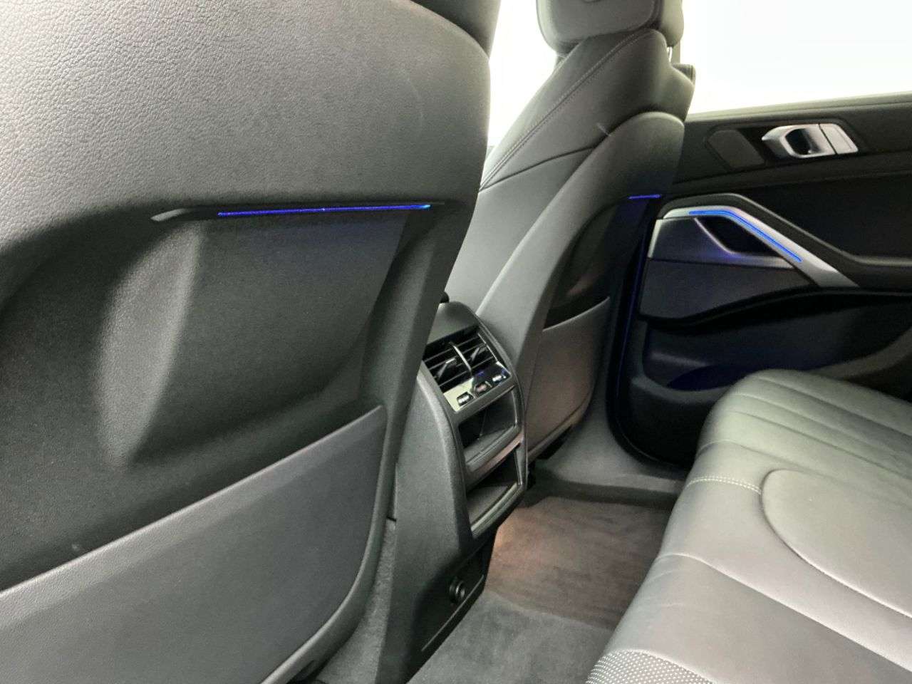 2020 BMW X6 2020 BMW X6