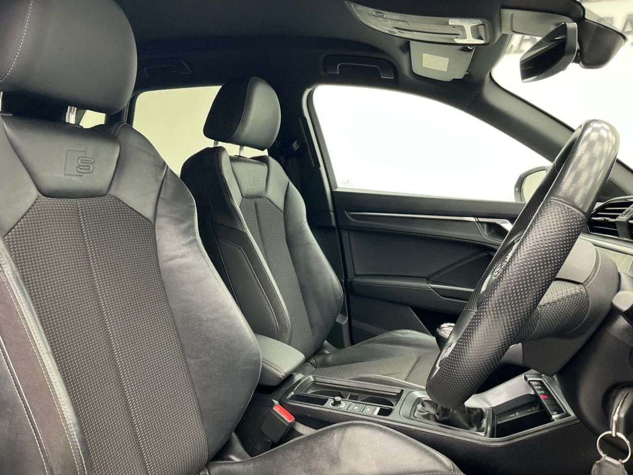 2019 AUDI Q3 2019 AUDI Q3