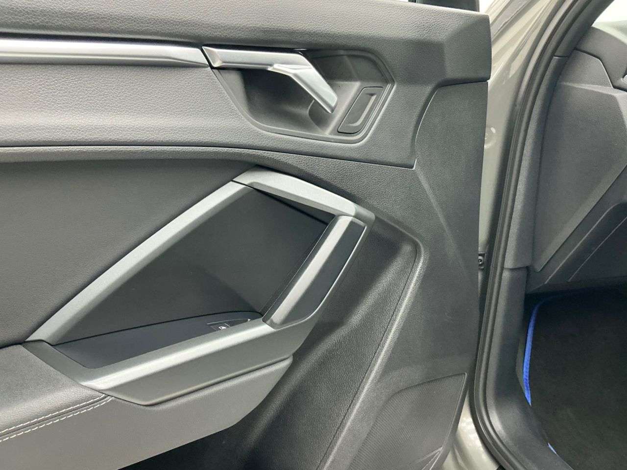 2019 AUDI Q3 2019 AUDI Q3