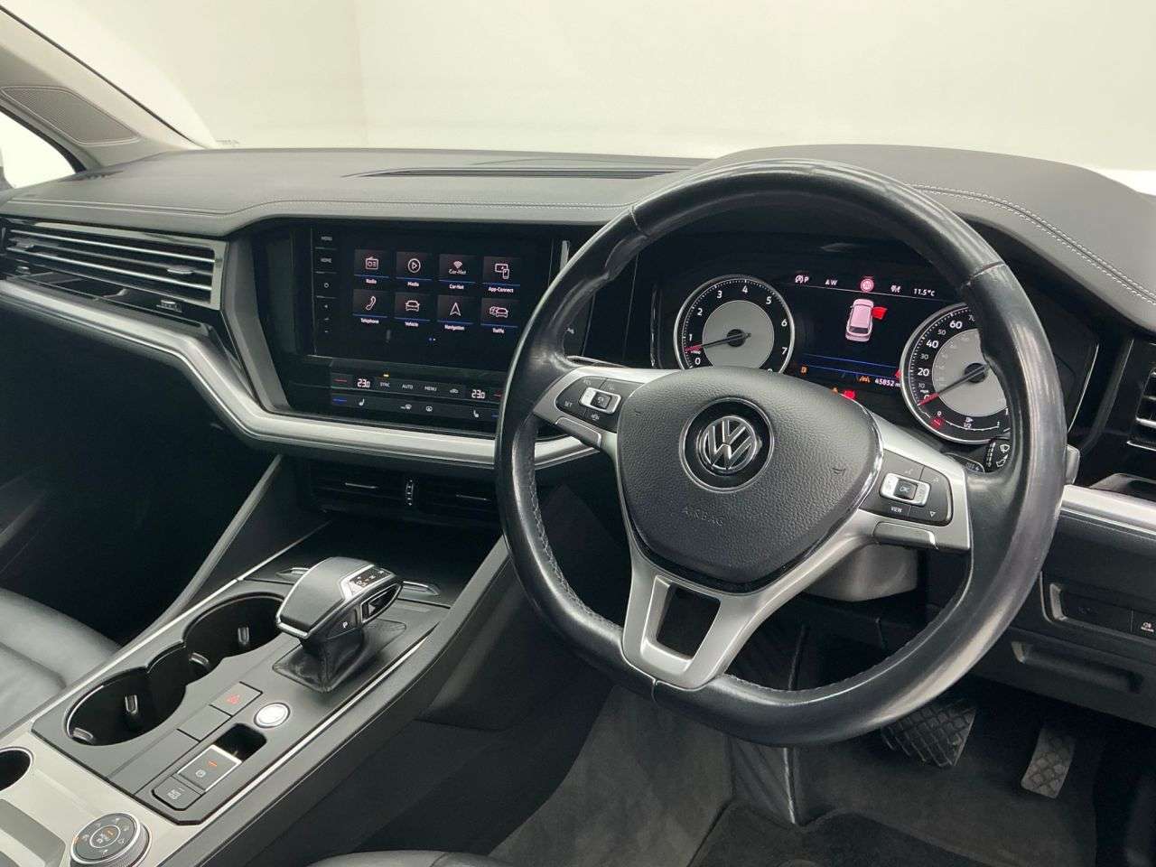 2020 VOLKSWAGEN TOUAREG 2020 VOLKSWAGEN TOUAREG