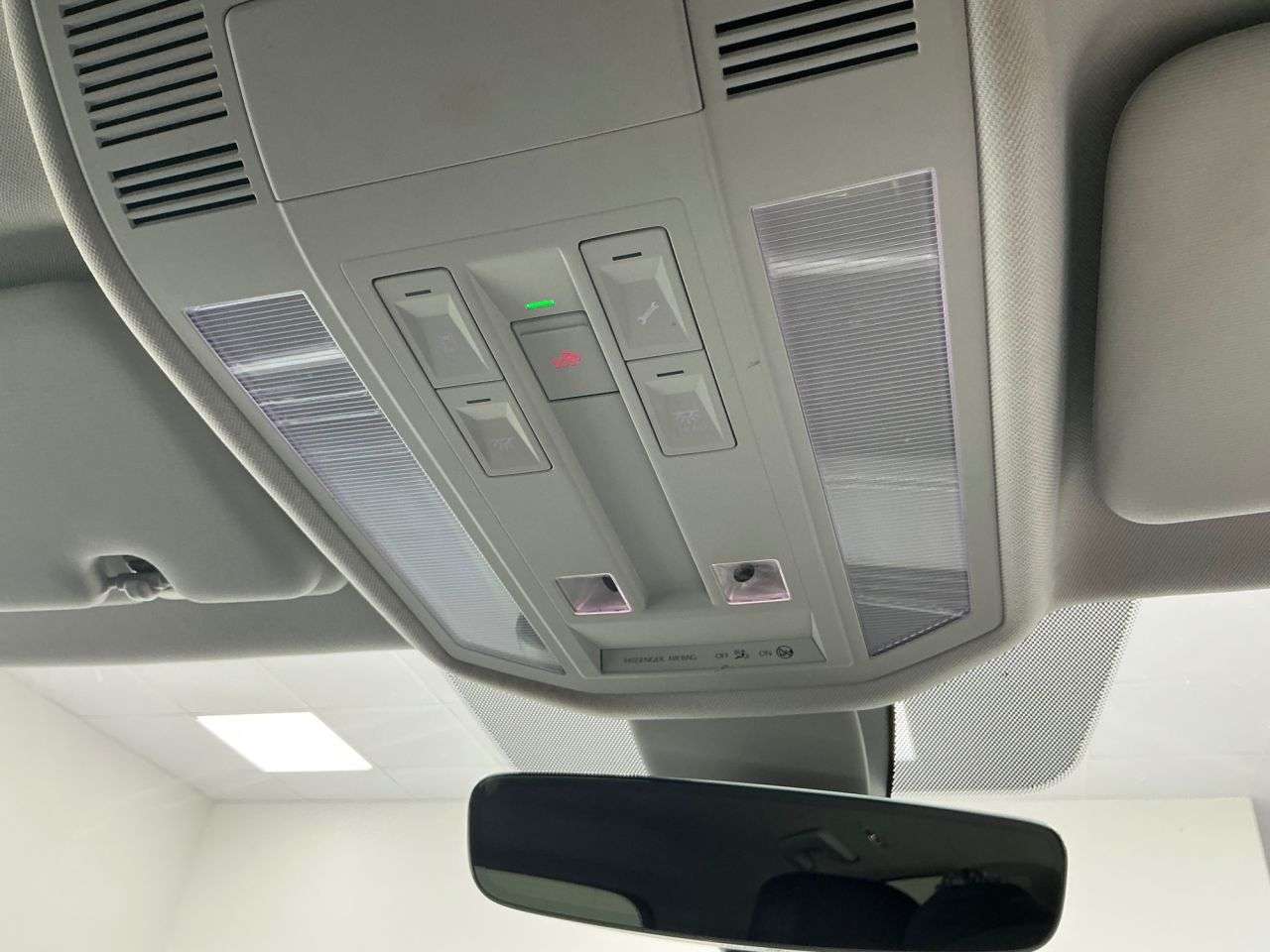 2020 VOLKSWAGEN TOUAREG 2020 VOLKSWAGEN TOUAREG