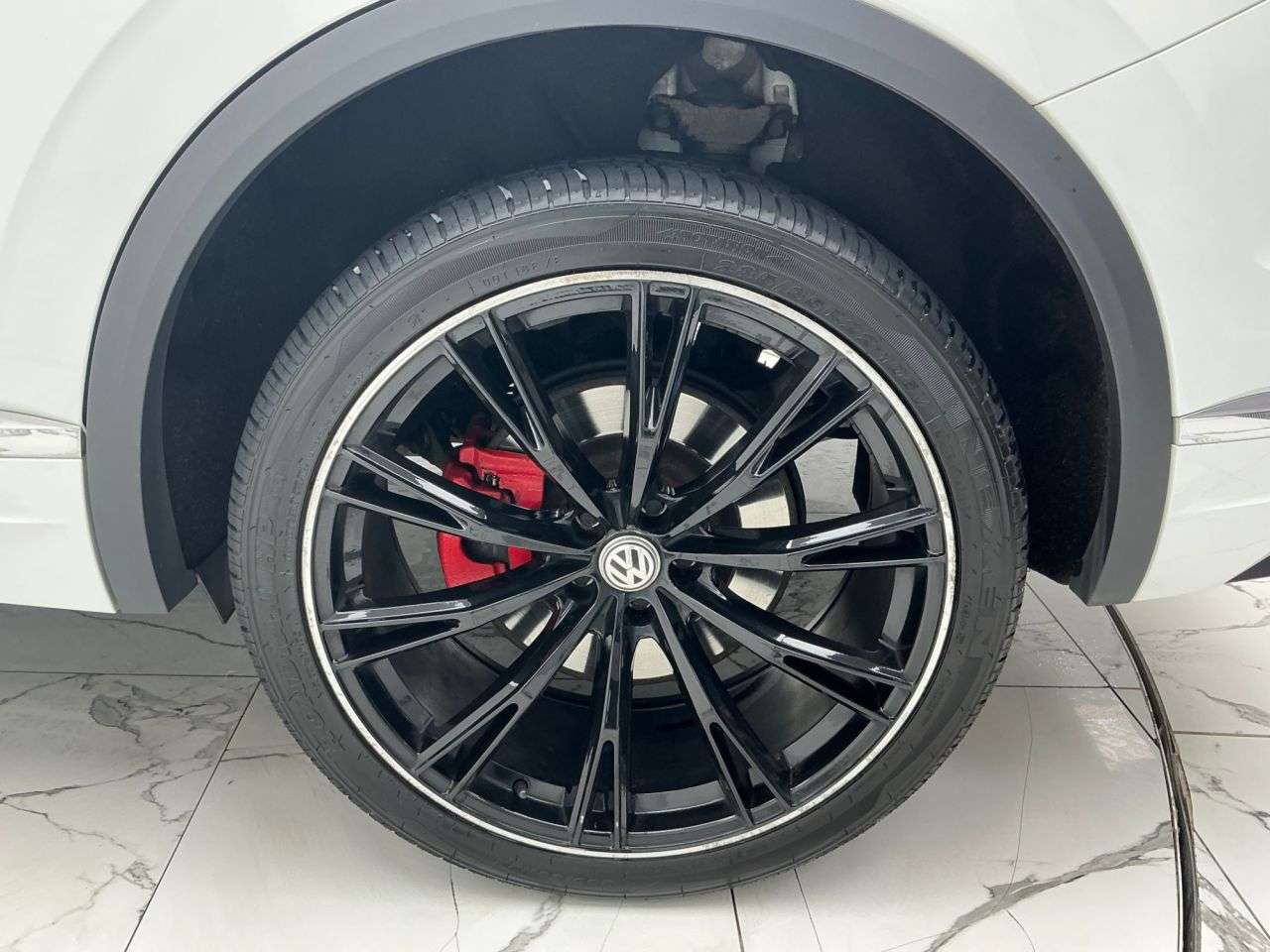 2020 VOLKSWAGEN TOUAREG 2020 VOLKSWAGEN TOUAREG