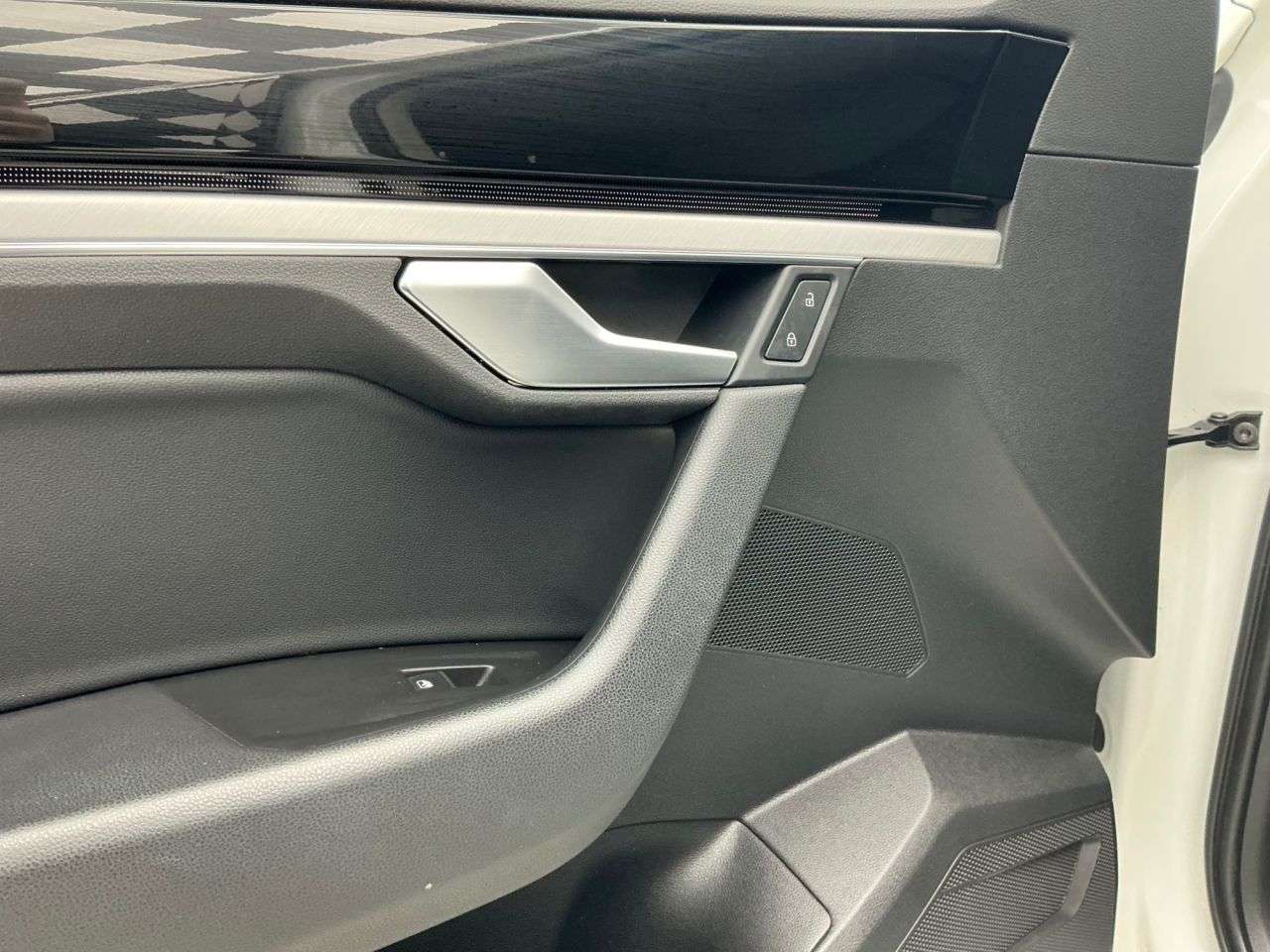 2020 VOLKSWAGEN TOUAREG 2020 VOLKSWAGEN TOUAREG