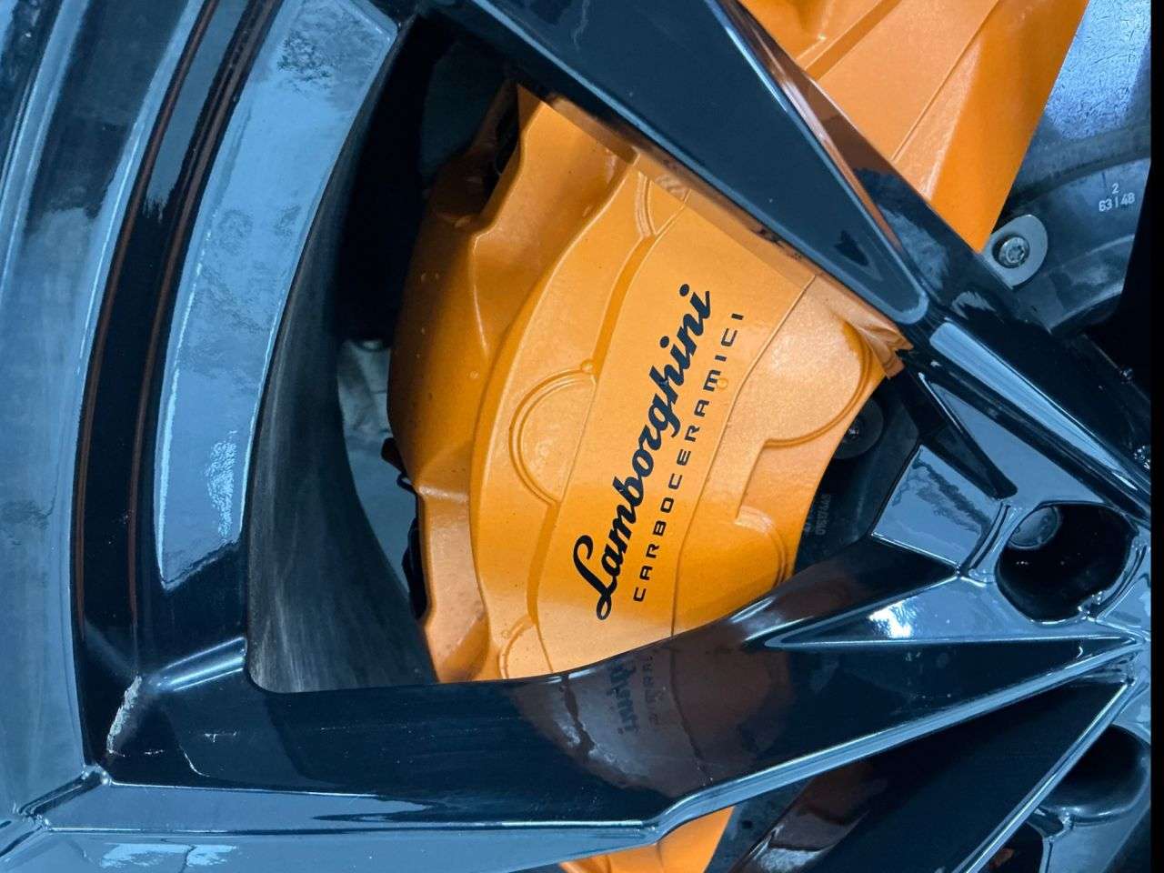 2021 LAMBORGHINI URUS 2021 LAMBORGHINI URUS