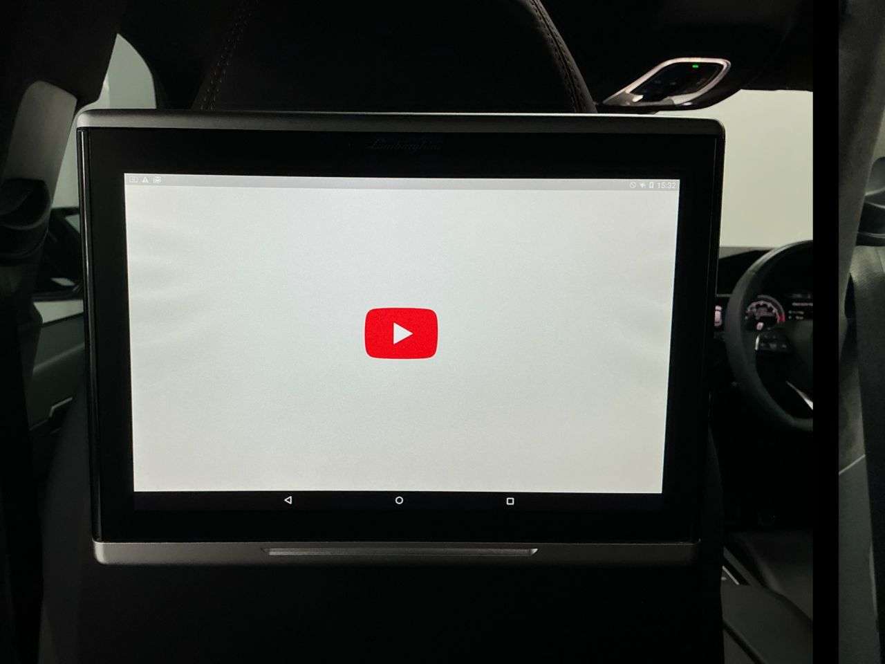 2021 LAMBORGHINI URUS 2021 LAMBORGHINI URUS