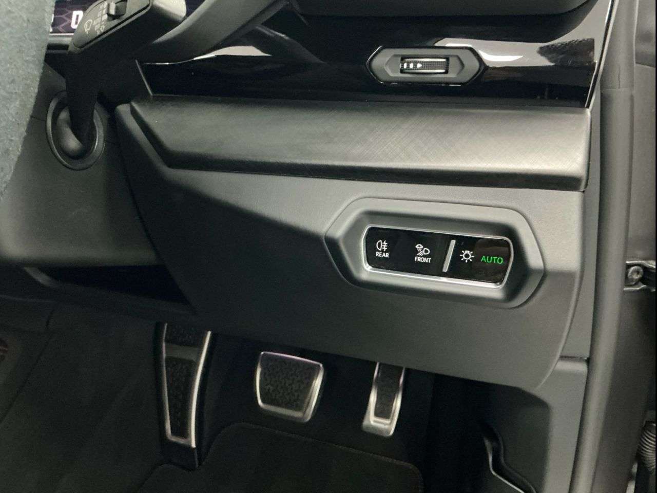 2021 LAMBORGHINI URUS 2021 LAMBORGHINI URUS