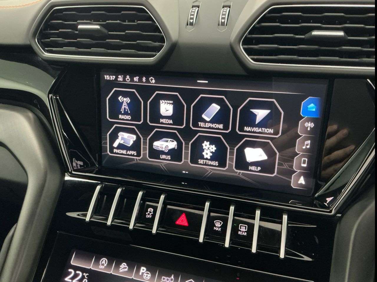 2021 LAMBORGHINI URUS 2021 LAMBORGHINI URUS