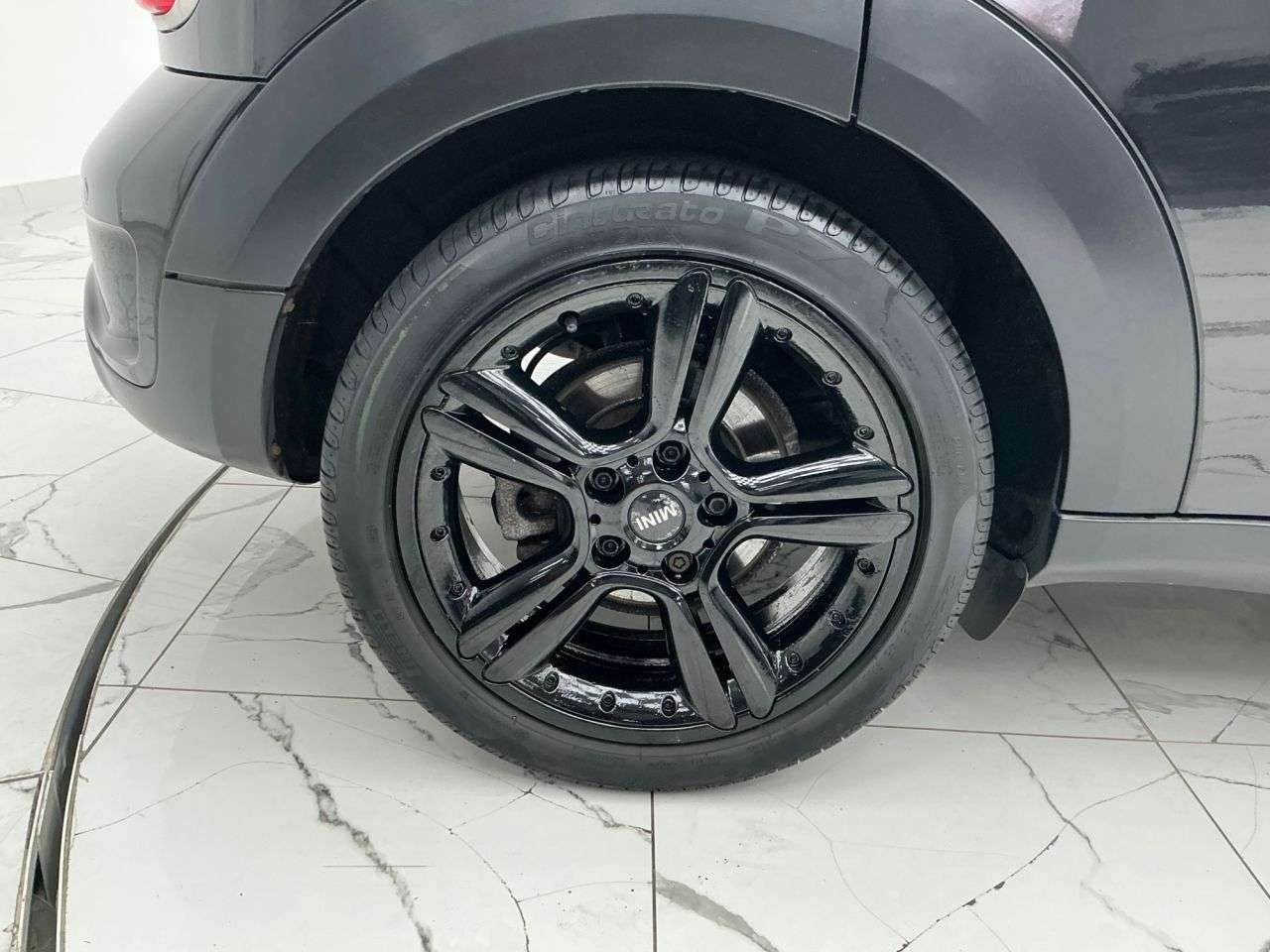 2011 MINI COUNTRYMAN 2011 MINI COUNTRYMAN