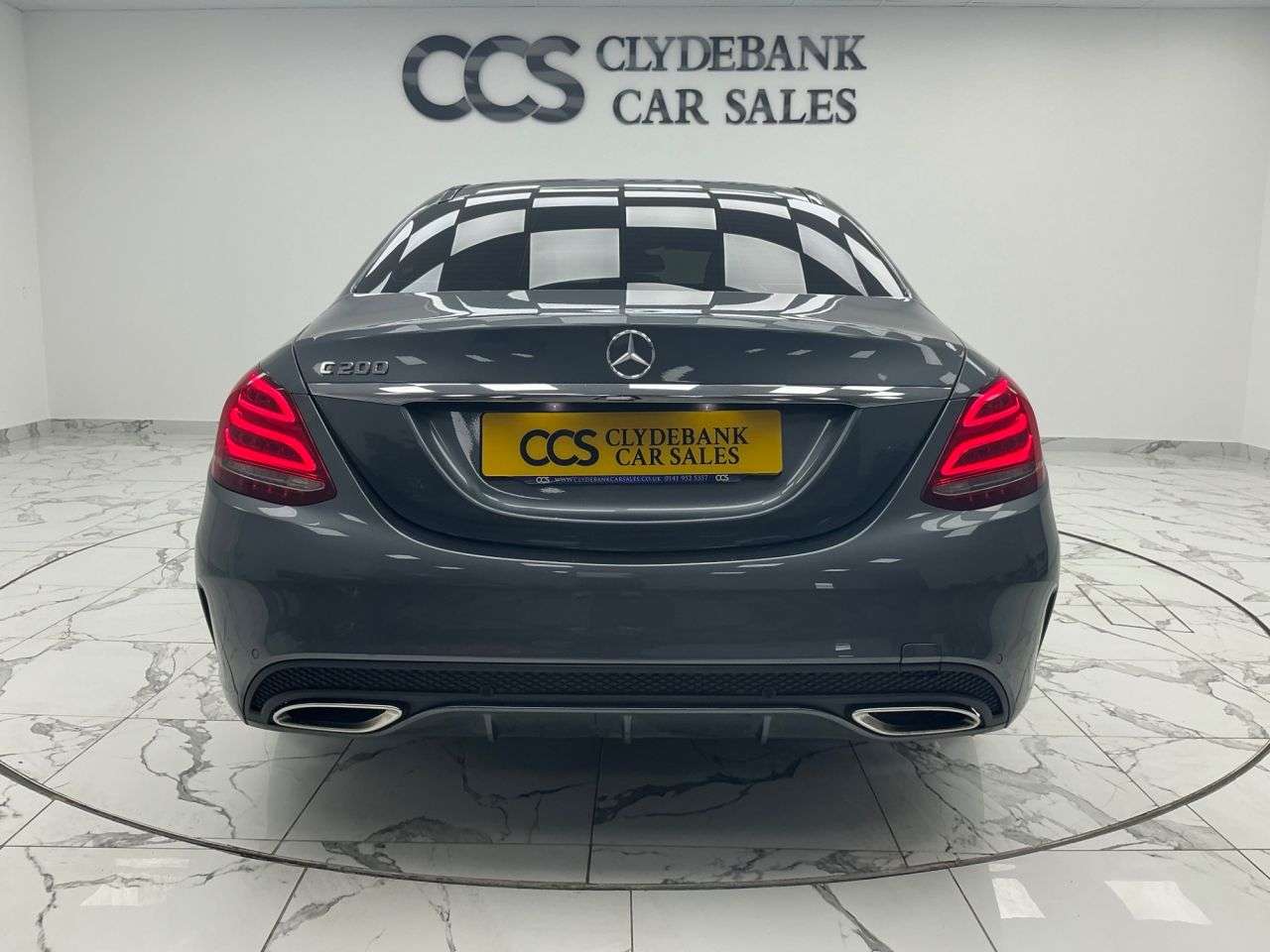 A 2017 MERCEDES-BENZ C-CLASS 2.0 C200 AMG Line Saloon 4dr Petrol G-Tronic+ Euro 6 (s/s) (184 ps) Reverse A 2017 MERCEDES-BENZ C-CLASS 2.0 C200 AMG Line Saloon 4dr Petrol G-Tronic+ Euro 6 (s/s) (184 ps) Reverse