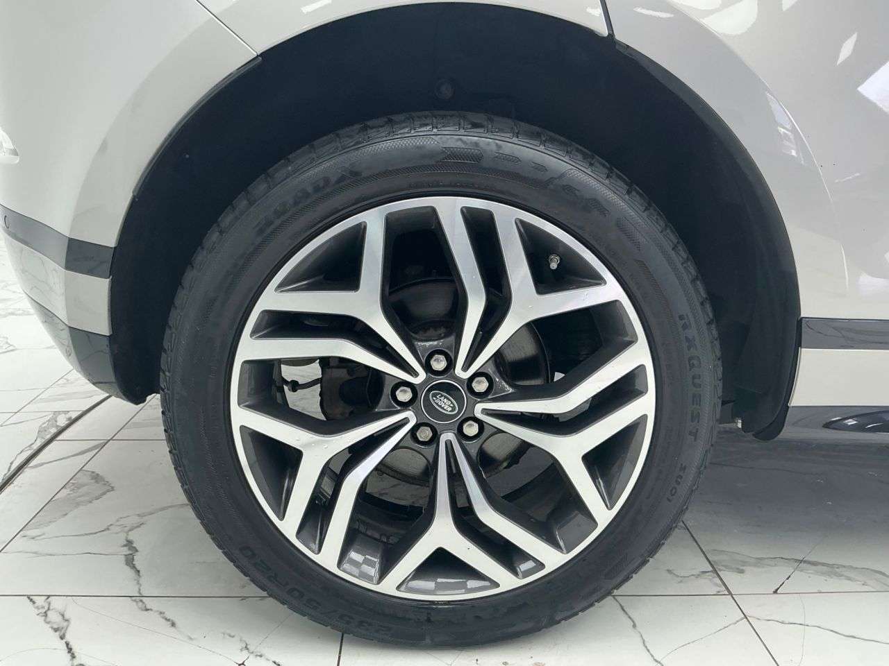 2019 LAND ROVER RANGE ROVER EVOQUE 2019 LAND ROVER RANGE ROVER EVOQUE