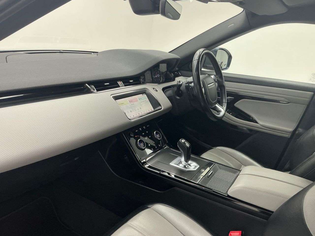 2019 LAND ROVER RANGE ROVER EVOQUE 2019 LAND ROVER RANGE ROVER EVOQUE