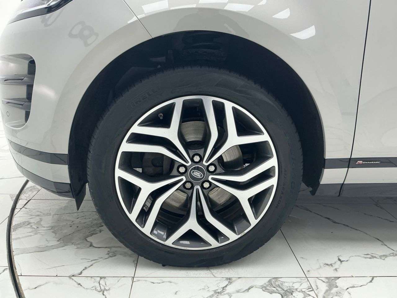 2019 LAND ROVER RANGE ROVER EVOQUE 2019 LAND ROVER RANGE ROVER EVOQUE