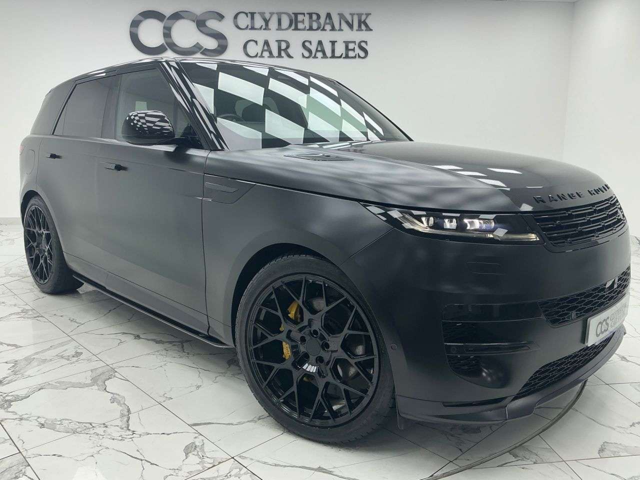 A 2023 LAND ROVER RANGE ROVER SPORT DYNAMIC SE A 2023 LAND ROVER RANGE ROVER SPORT DYNAMIC SE
