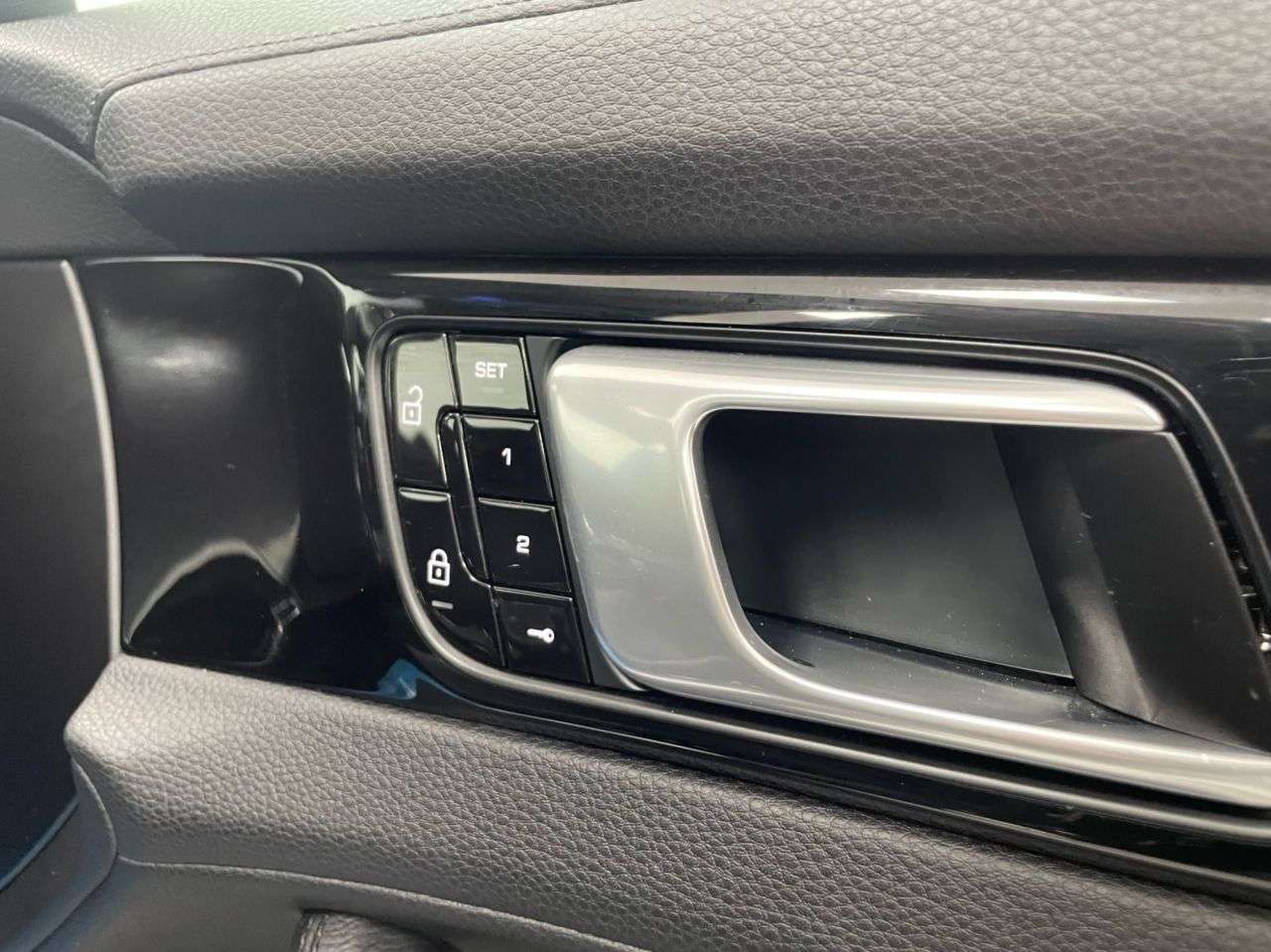 2020 PORSCHE PANAMERA 2020 PORSCHE PANAMERA