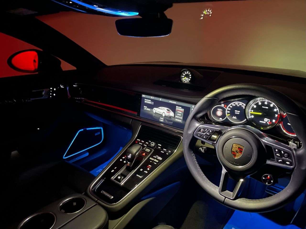 2020 PORSCHE PANAMERA 2020 PORSCHE PANAMERA