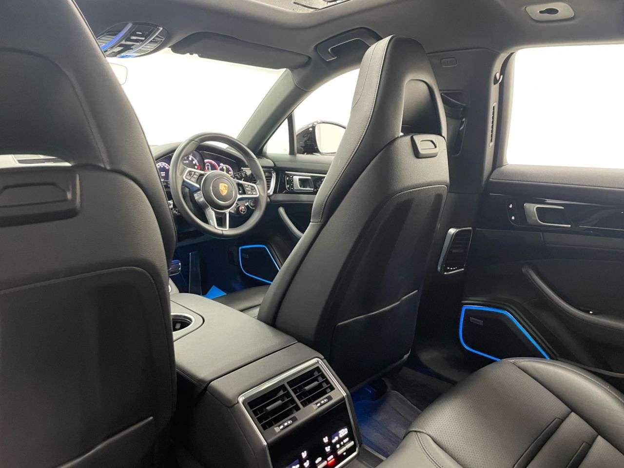 2020 PORSCHE PANAMERA 2020 PORSCHE PANAMERA