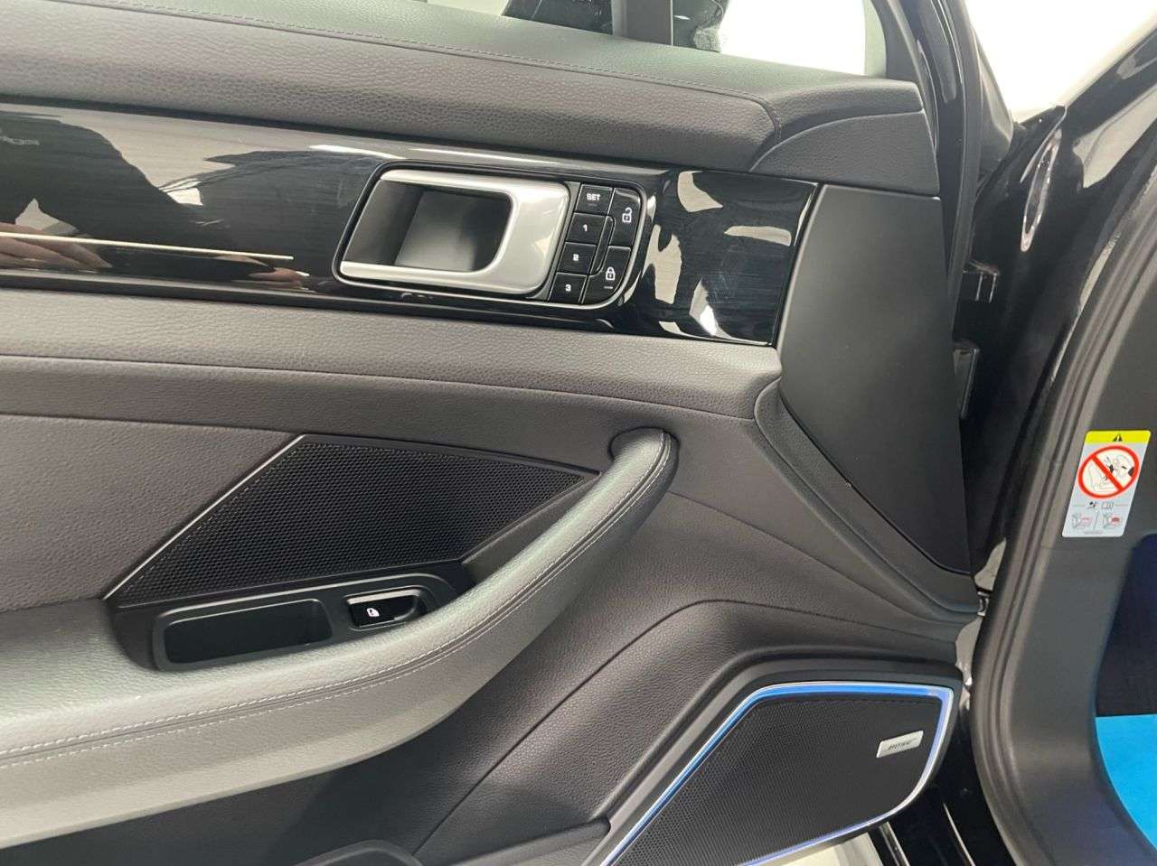 2020 PORSCHE PANAMERA 2020 PORSCHE PANAMERA