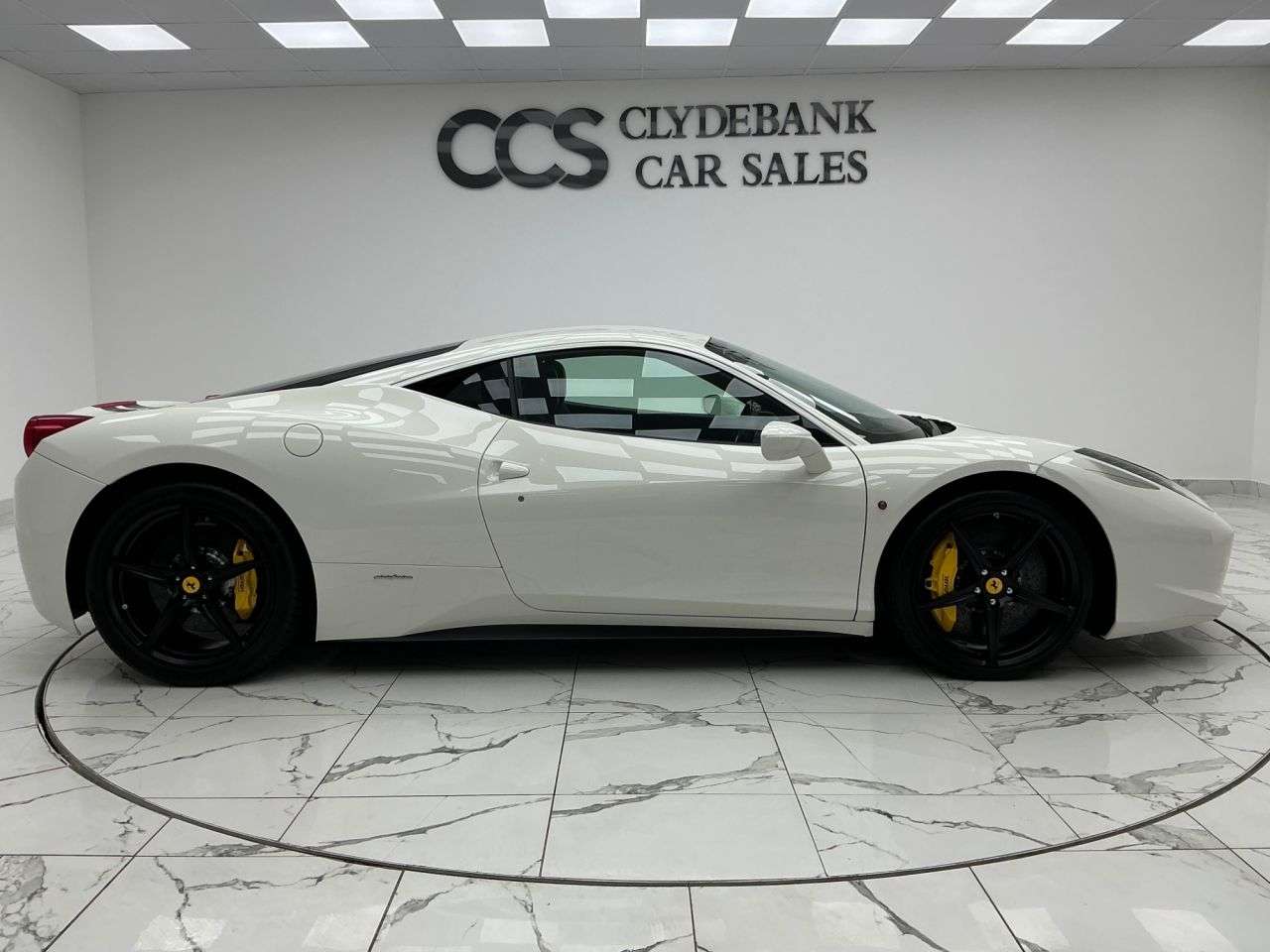 A 2012 FERRARI 458 ITALIA DCT Big Spec, 2 Keys, Nose Lift A 2012 FERRARI 458 ITALIA DCT Big Spec, 2 Keys, Nose Lift