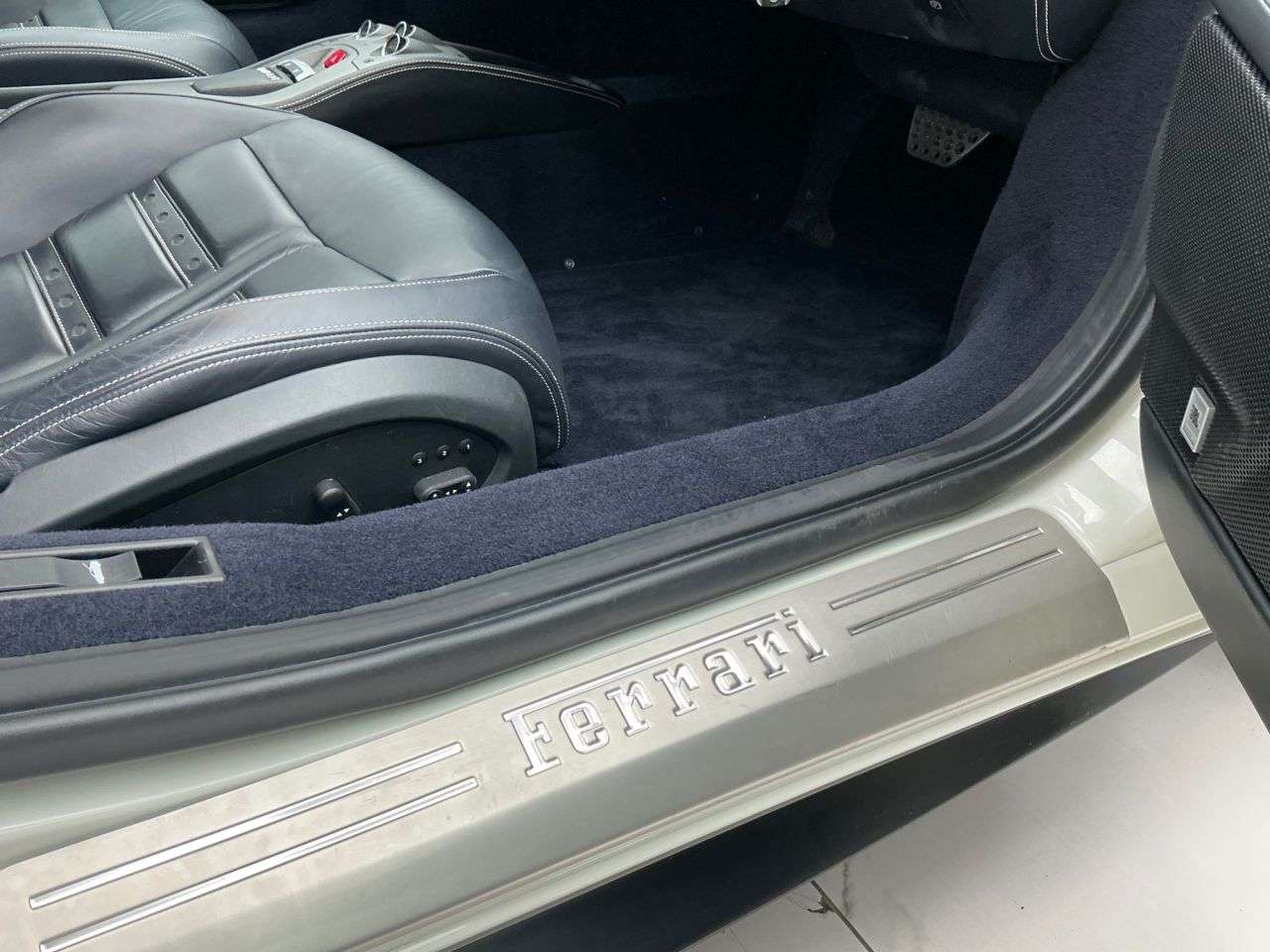 2012 FERRARI 458 ITALIA 2012 FERRARI 458 ITALIA